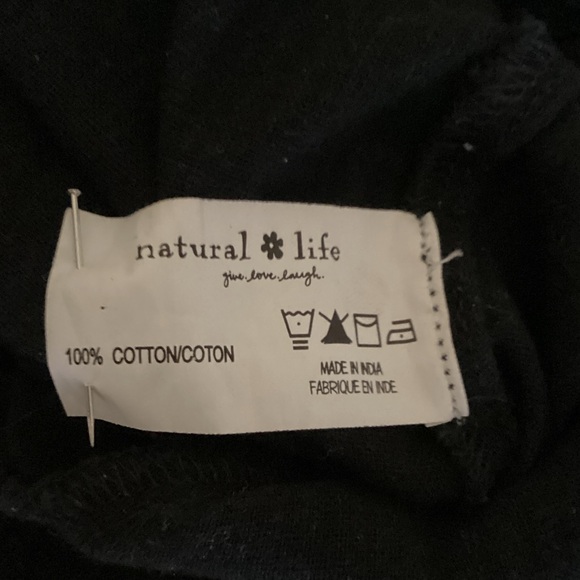 Natural Life wide-leg jumpsuit/overalls
Adj straps side pockets 100% cotton
S - Picture 6 of 6